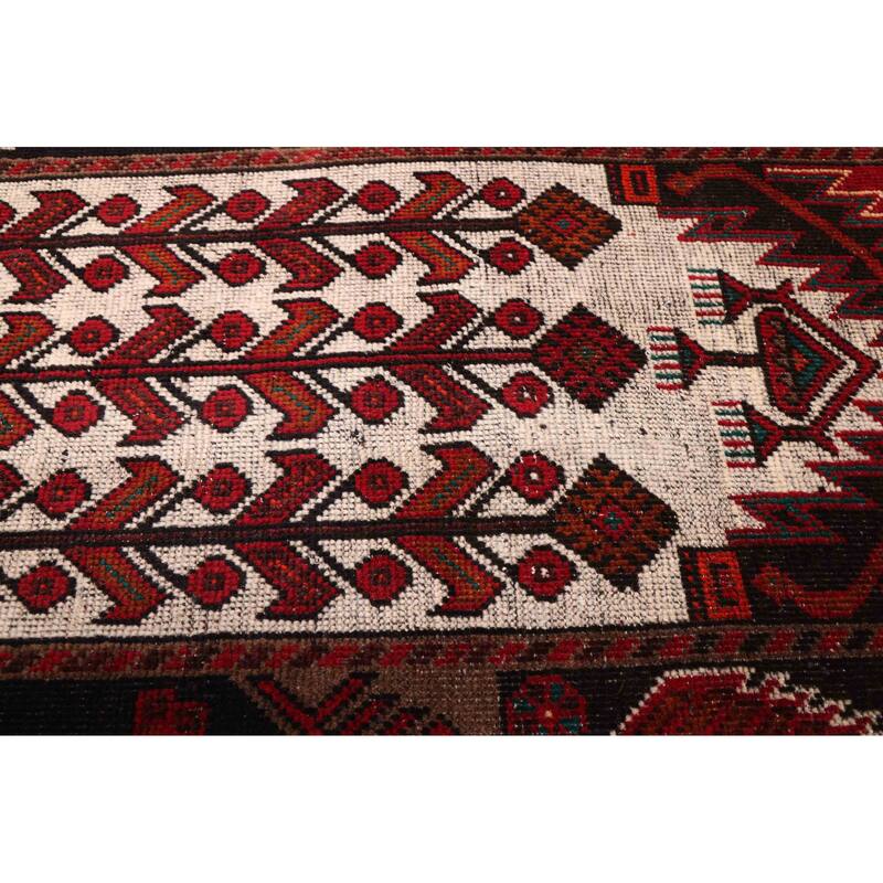 ECARPETGALLERY Hand-knotted Baluch Cream, Red Wool Rug - 3'5 x 5'11