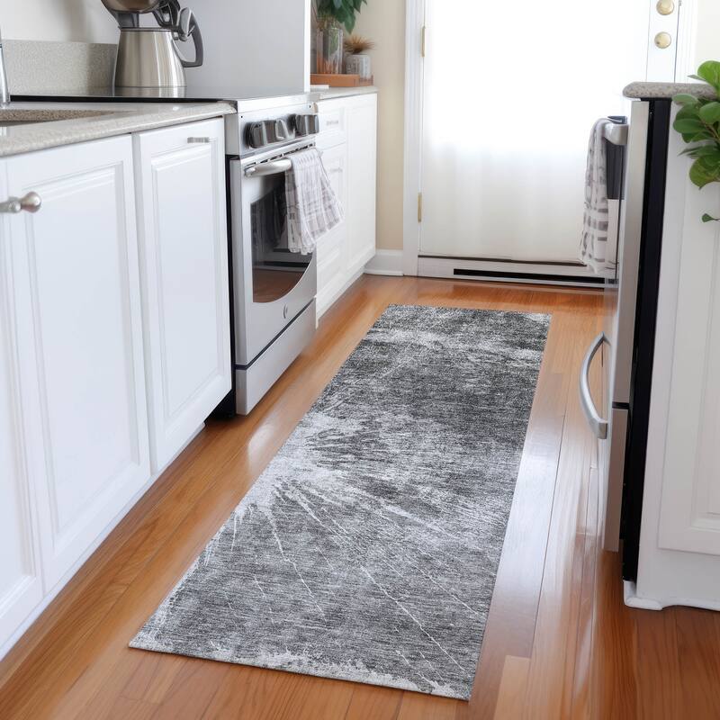 Machine Washable Indoor/ Outdoor Chantille Modern Tree Grain Rug - Gray - 2'3" x 7'6"