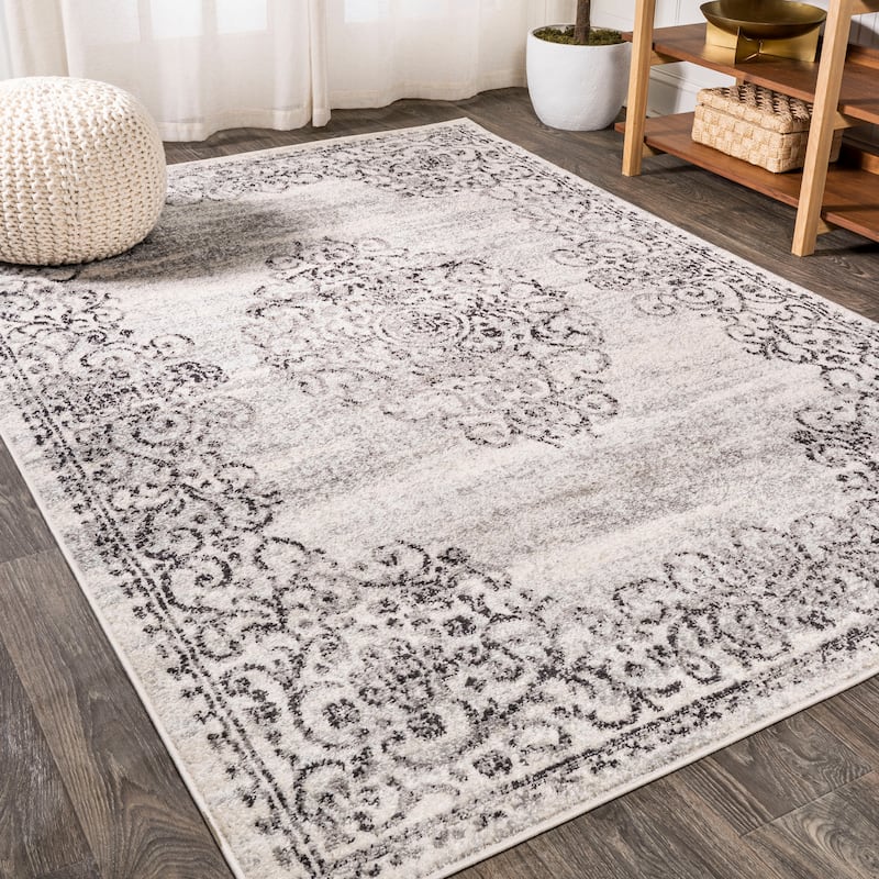 JONATHAN Y Brooklyn Filigree Medallion Area Rug