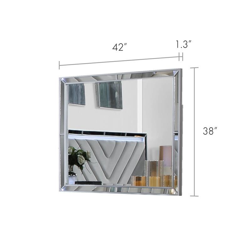 Grace Mirrored Trim Queen Bedroom Set with LED Lights