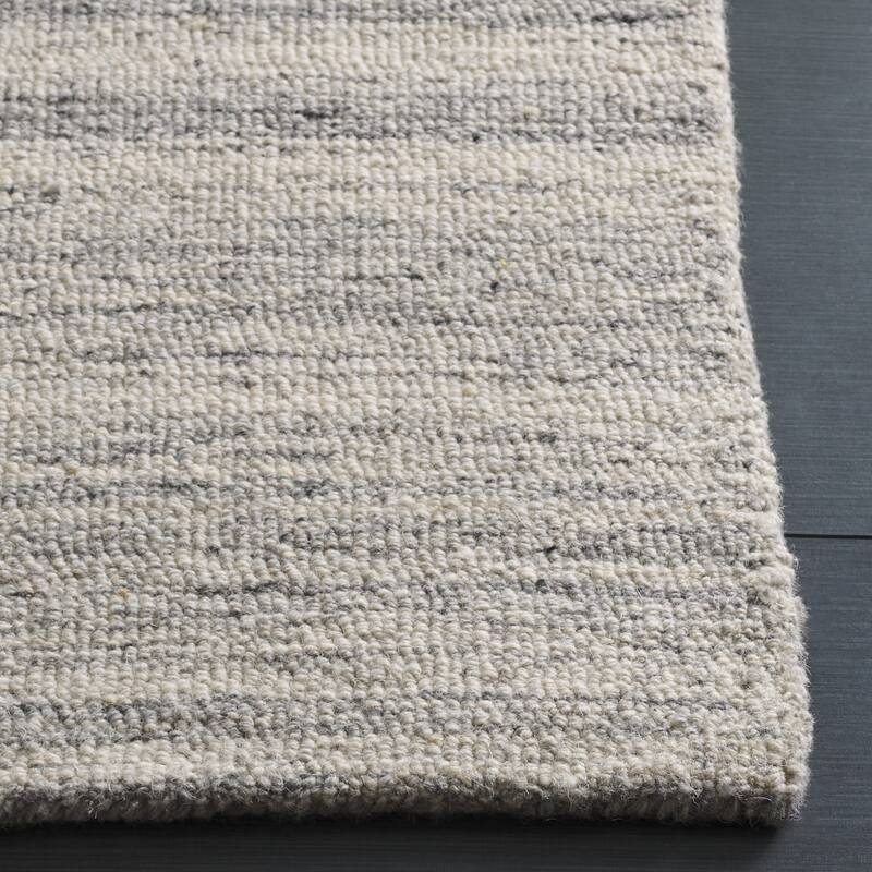 SAFAVIEH Handmade Ebony Roelfien Modern & Contemporary Wool Rug