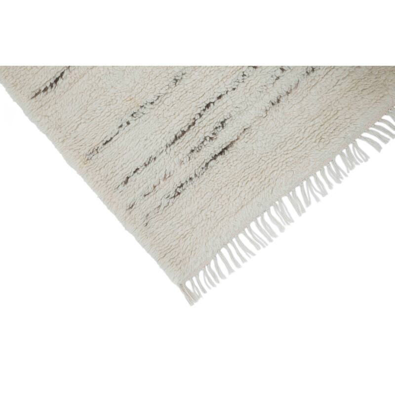 Terra by Obeetee Turin Atlas Ivory Rug - Lavender/Ivory - 2'6" x 8'