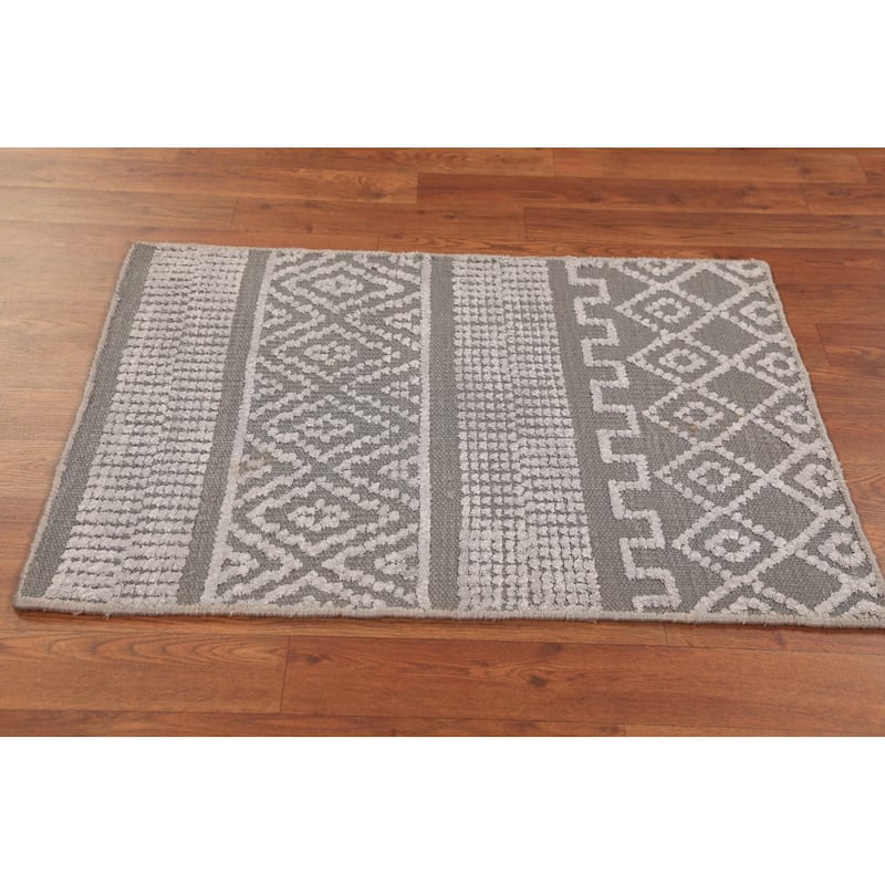 Geometric Moroccan Oriental Foyer Rug Handmade Grey Wool Carpet - 2'0"x 3'0"