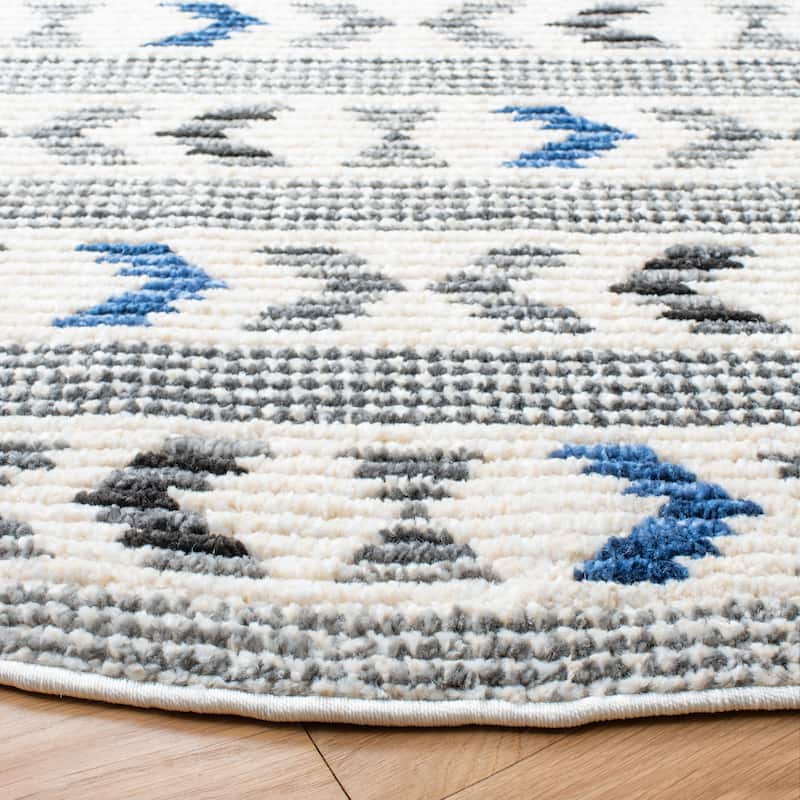 SAFAVIEH Sedona Liivia Boho Tribal Fringe Rug