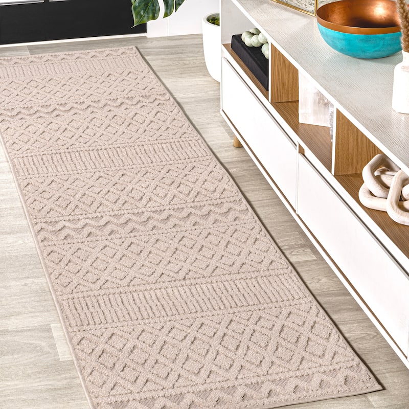 JONATHAN Y Duenas High-Low Two-Tone Monstera Leaf Area Rug