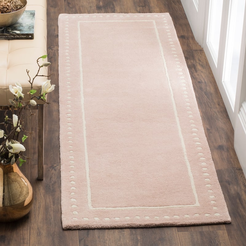 SAFAVIEH Handmade Bella Alverta Dotted Border Wool Rug - 2'3" x 7' Runner - Light Pink/Ivory - Runner