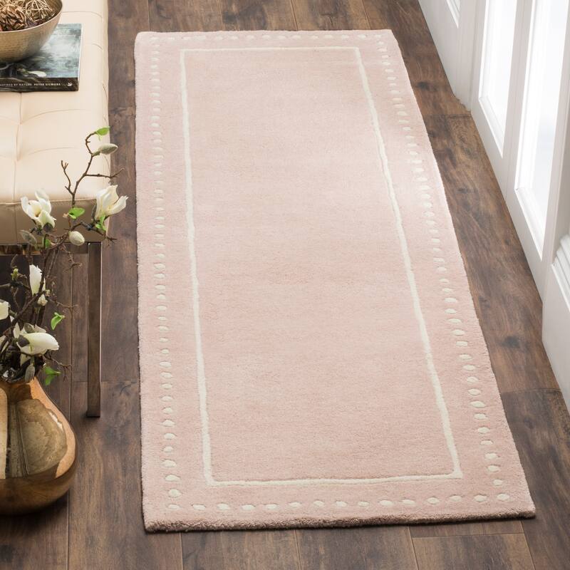 SAFAVIEH Handmade Bella Alverta Dotted Border Wool Rug - 2'3" x 11' Runner - Light Pink/Ivory