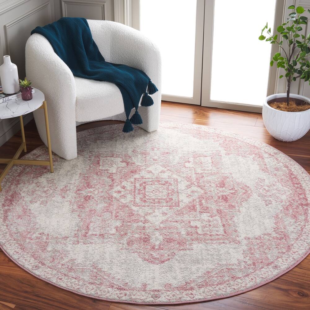 SAFAVIEH Layla Maryjo Shabby Chic Farmhouse Rug