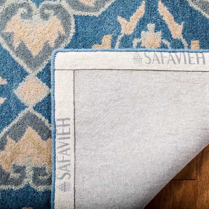 SAFAVIEH Handmade Wyndham Kimberlie Modern Wool Rug