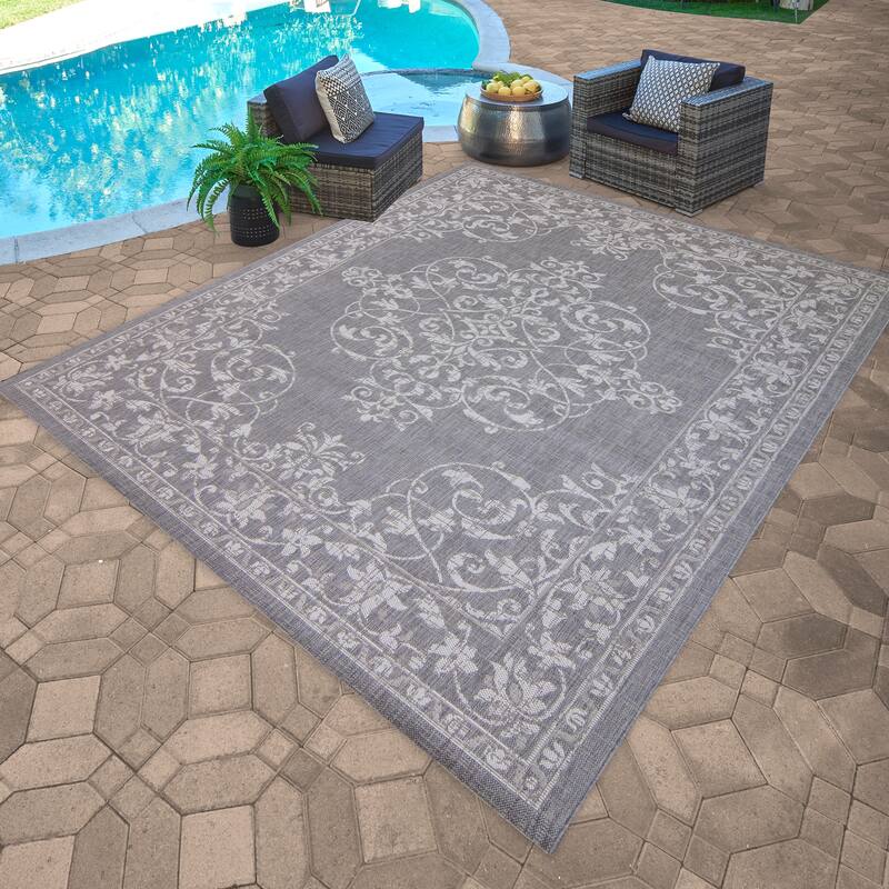 Gertmenian Paseo Ryoan Grey Traditional Indoor/ Outdoor Area Rug, 6x9 - 6'6" x 9'6"