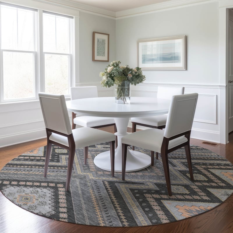 Machine Washable Indoor/ Outdoor Global Boho Chantille Rug