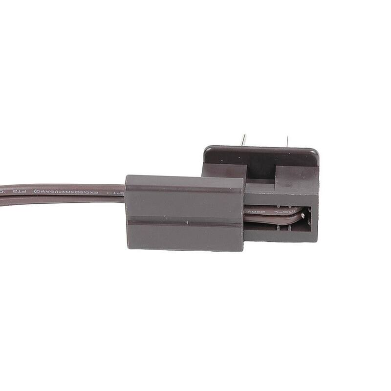 SPT1 Male Plug, Snap On Vampire Plugs, Brown, Polarized, 8 AMP, 5 Pack - Medium