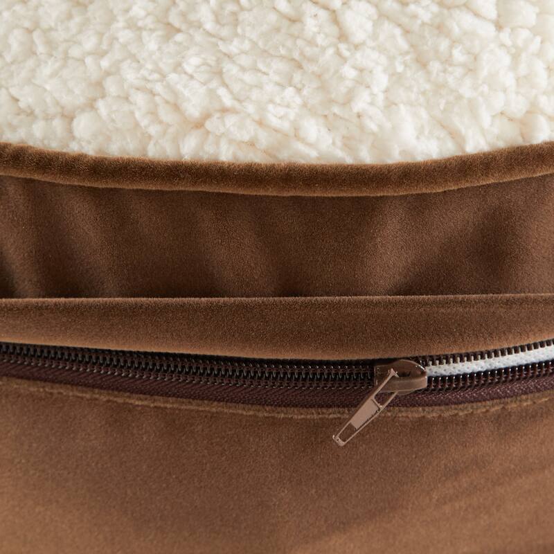 Happy Hounds Scout Deluxe Latte Round Dog Bed