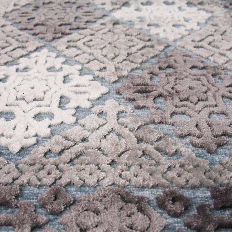 Superior Floral Medallion Sculpted High-Low Pile Polyester Area Rug