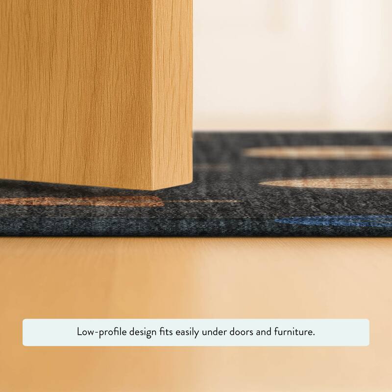 Machine Washable Indoor/ Outdoor Modern Mulvane Chantille Rug