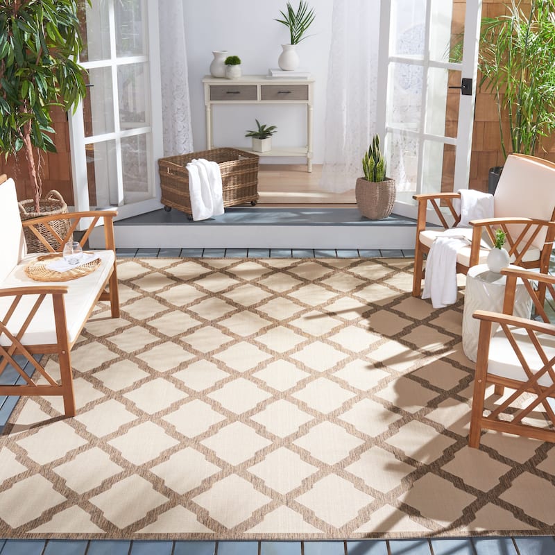 SAFAVIEH Beach House Petrona Indoor/ Outdoor Waterproof Patio Backyard Rug