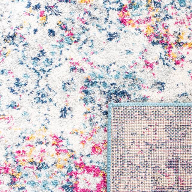 SAFAVIEH Madison Avery Boho Chic Distressed Area Rug