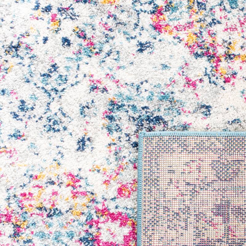 SAFAVIEH Madison Avery Boho Chic Distressed Area Rug