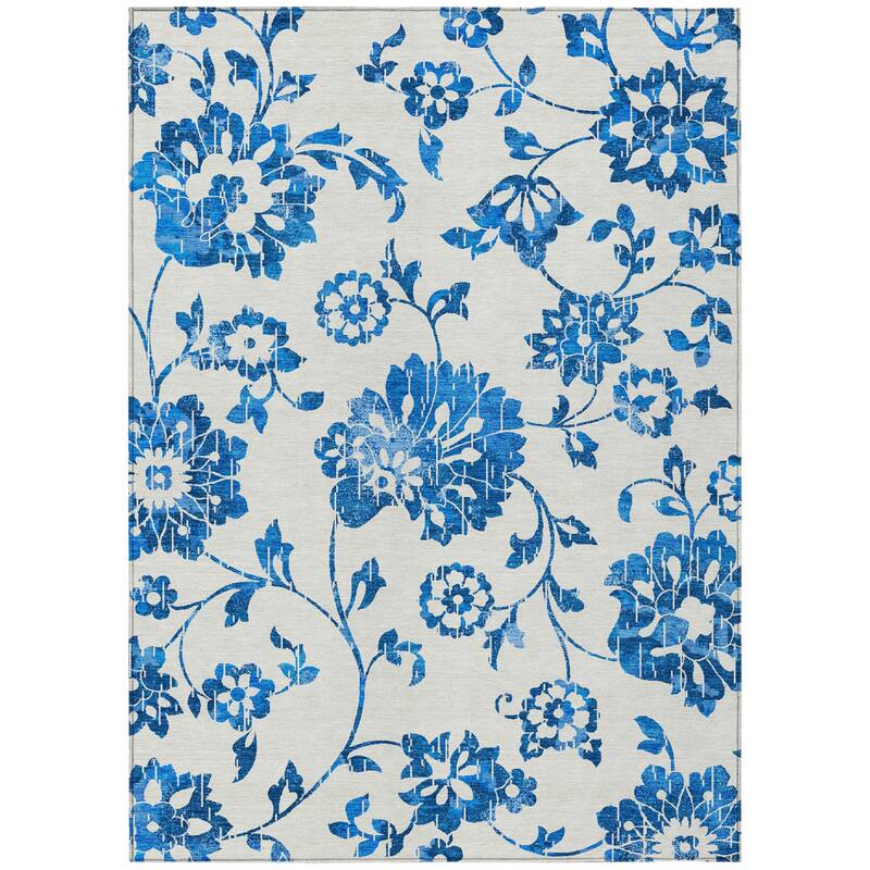 HomeRoots Floral Transitional Rectangle Outdoor Rug