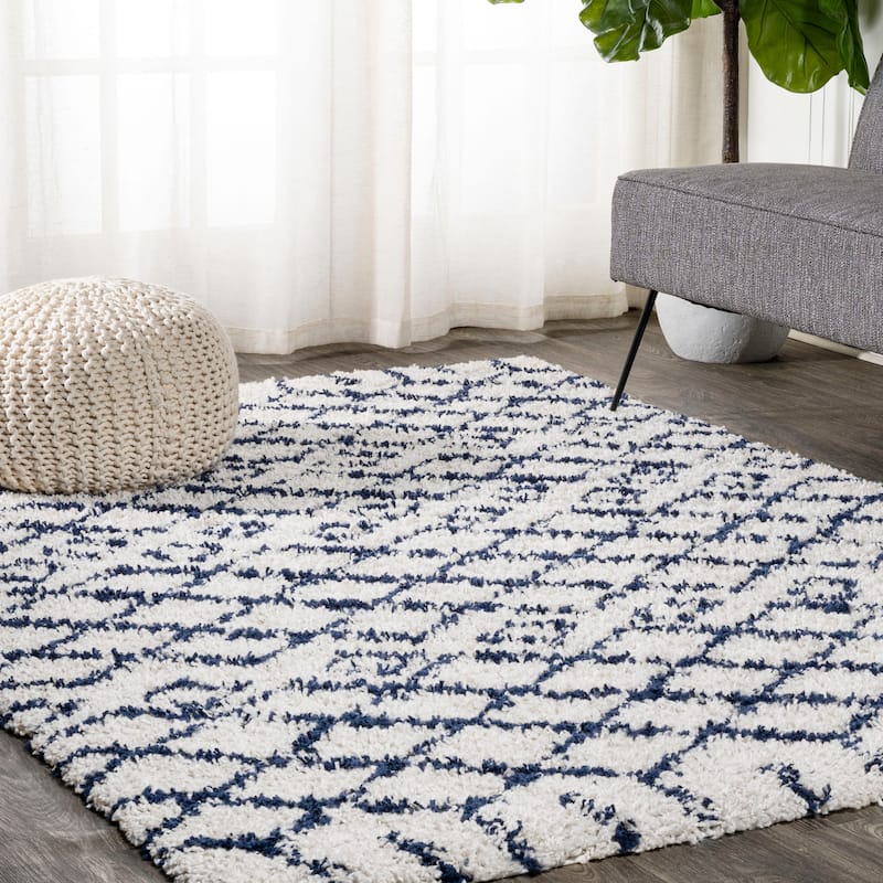 JONATHAN Y Tela Moroccan Diamond Shag Area Rug