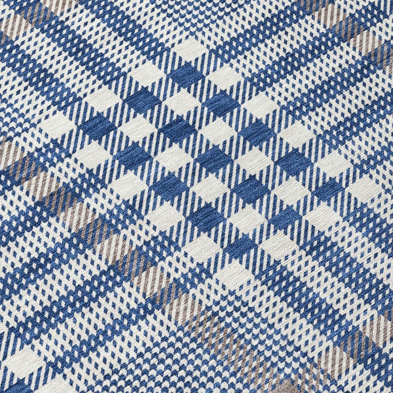 Machine Washable Indoor/ Outdoor Plaid Chantille Rug