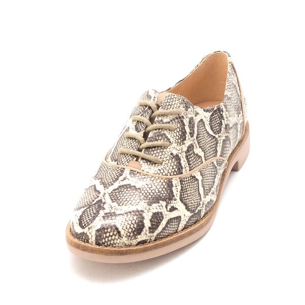 gummy oxfords