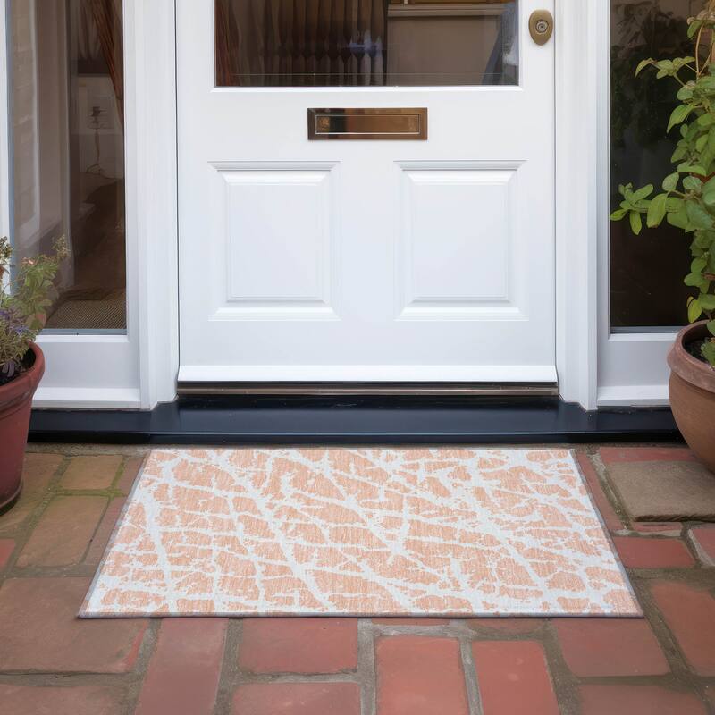 Machine Washable Indoor/ Outdoor Transitional Peach Crackle Chantille Rug - Peach - 1'8" x 2'6"