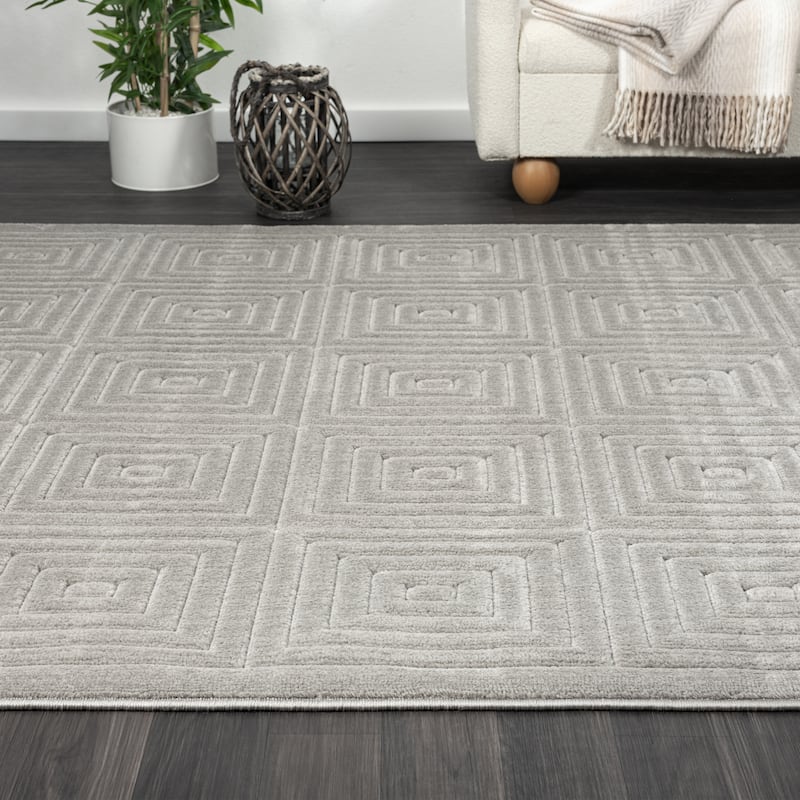 Sevita Modern Geometric Indoor/Outdoor Area Rug
