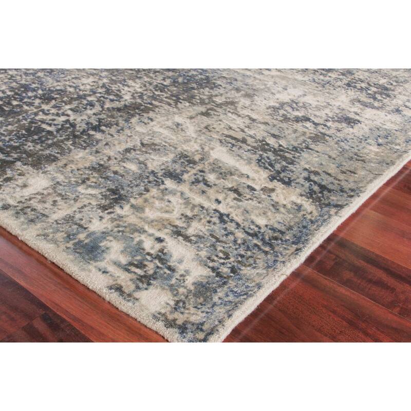 EXQUISITE RUGS Reflections Hand-loomed Bamboo Silk Blue/Ivory Area Rug.
