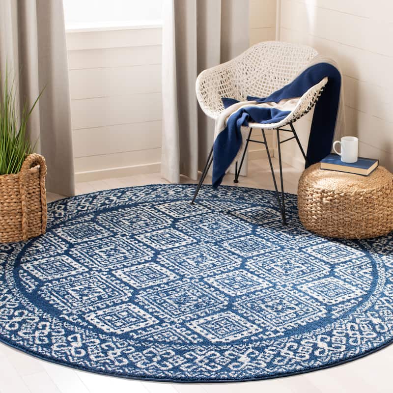 SAFAVIEH Tulum Yolonda Rustic Moroccan Boho Rug - 5' Round - Navy/Ivory - Round