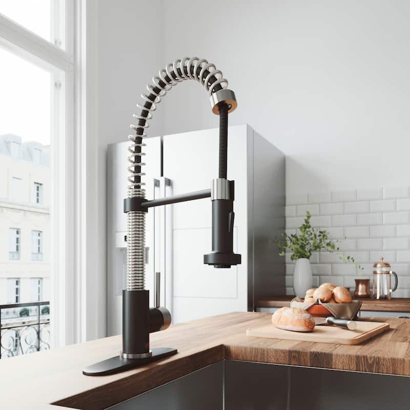 VIGO Edison 19" H Single Handle Pull-Down Sprayer Kitchen Faucet