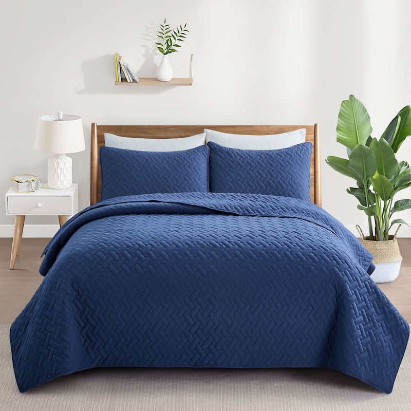 3-Piece Reversible Ultra Lighweight Coverlet Premium Microfiber Bedspread Quilt Set - 106" x 90" - Navy