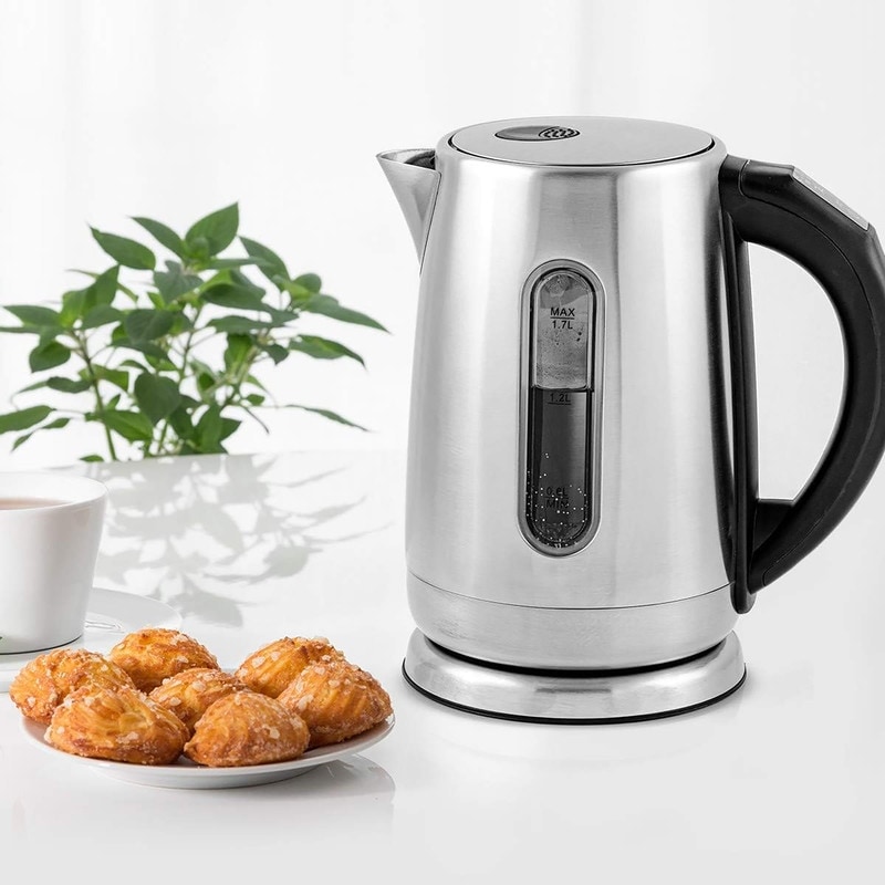 https://ak1.ostkcdn.com/images/products/is/images/direct/ed2f34497af3ab6ce6ee9b768d6f012d676cc43f/Travel-Electric-Kettle.jpg