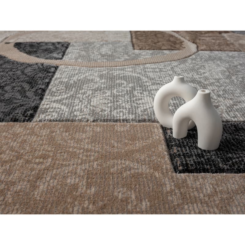 Alexia Collection Geometric Beige/Gray Indoor Modern Area Rug