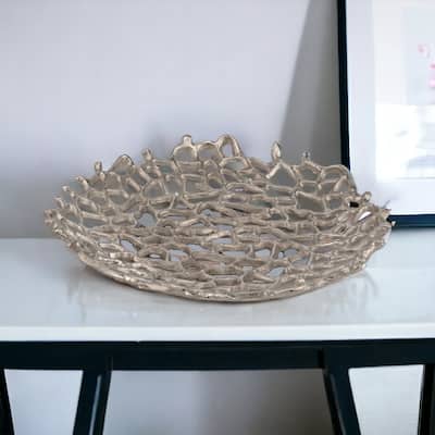 HomeRoots 15" Silver Aluminum Coral Decorative Bowl - 15.5' X '3' X '15.5