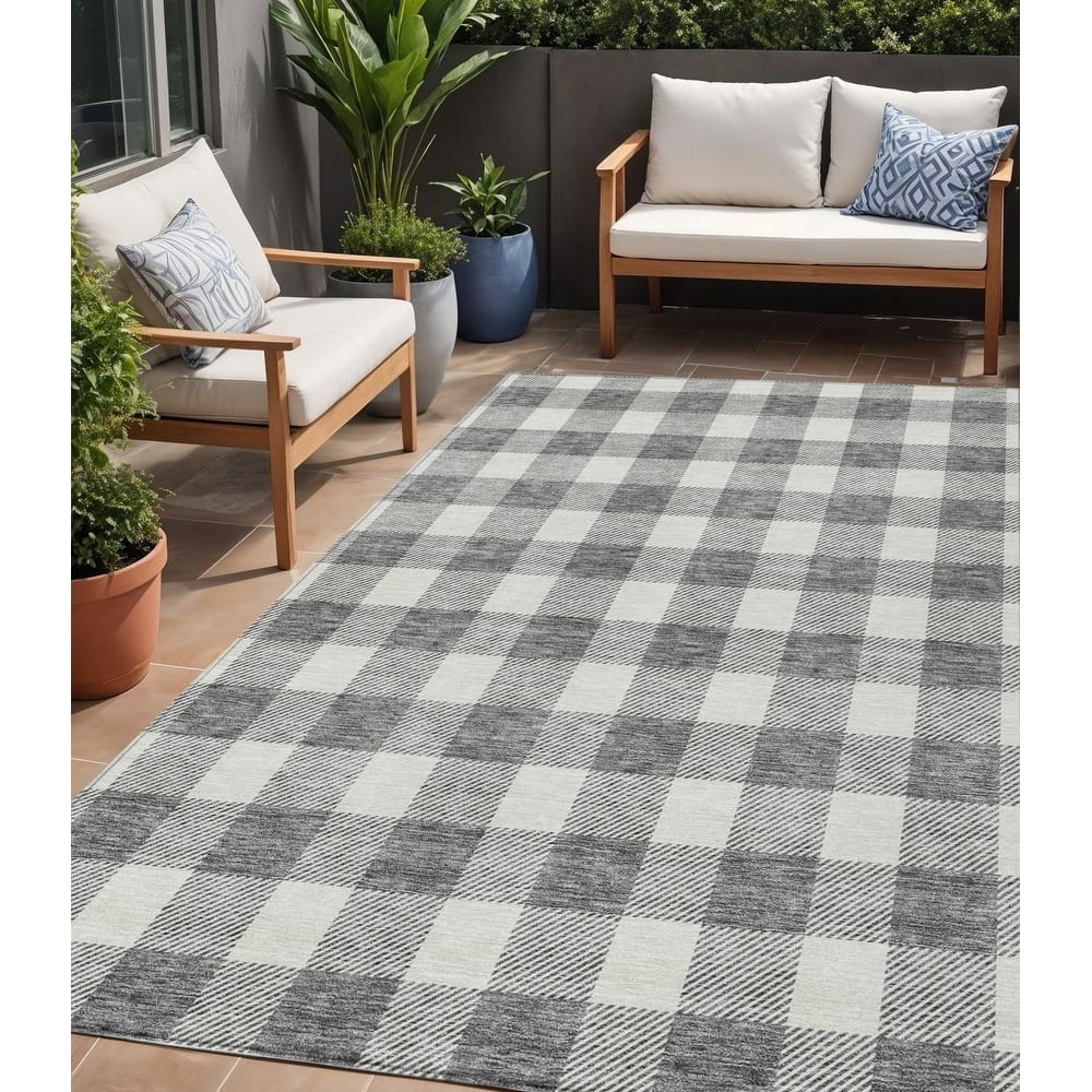 HomeRoots Plaid Transitional Rectangle Outdoor Rug