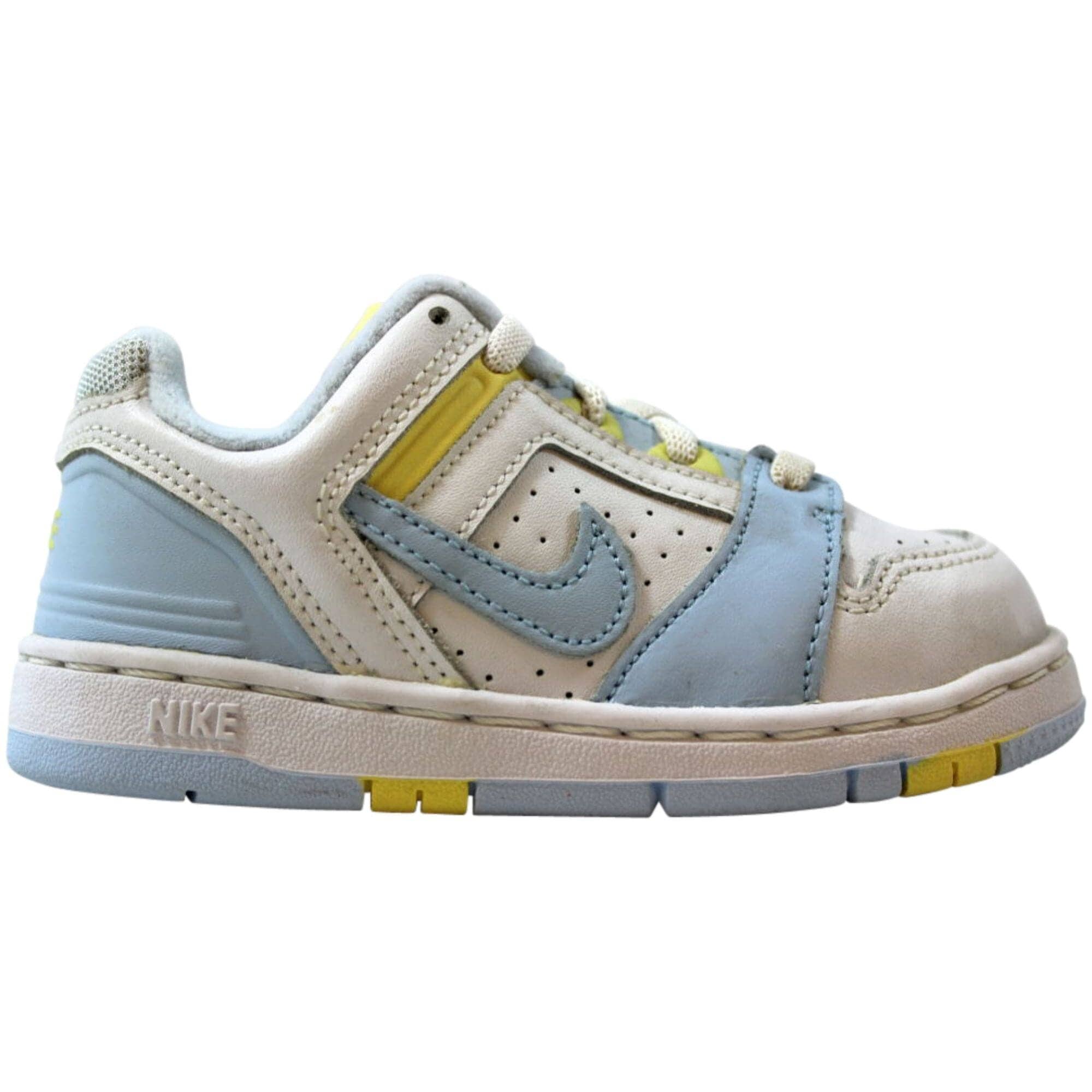 Baby BABY BOYS White &amp; Black Size 2C AO1248002 Nike