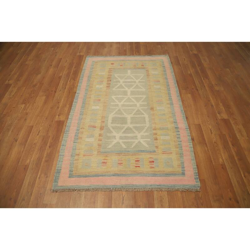 Hand Woven Oriental 100% Wool Carpet Southwestern Tribal Multi-Colored Kilim Area Rug - 4' 11'' X 3' 1''