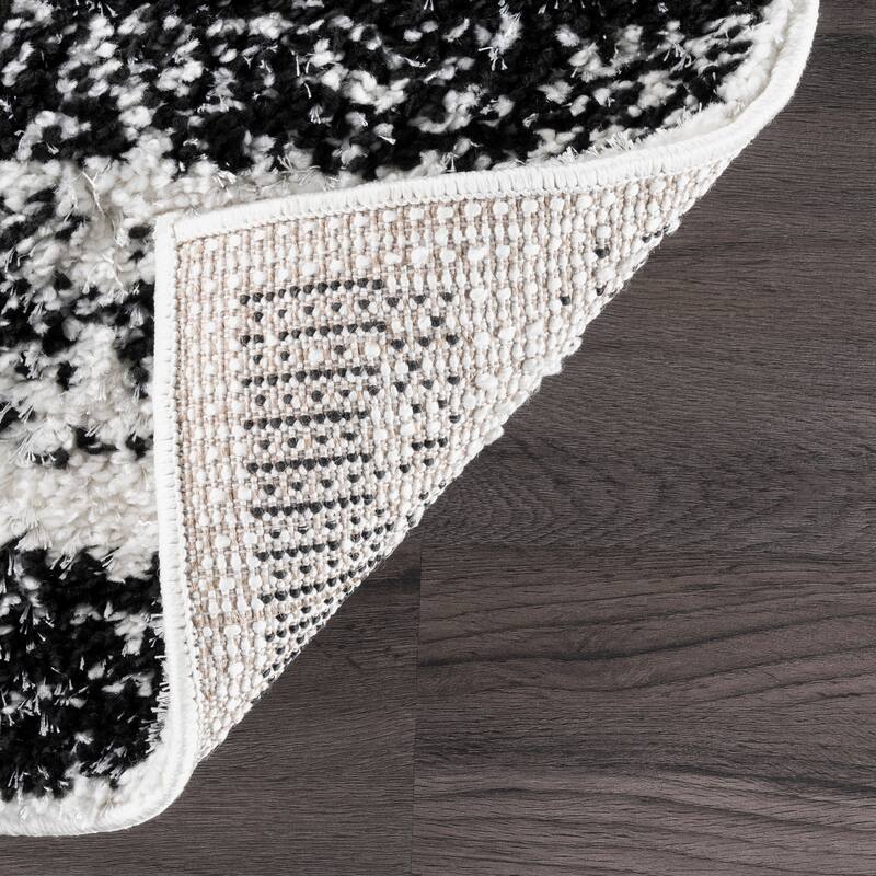 Nuloom Celyn Distressed Stripes Cozy Shag Area Rug