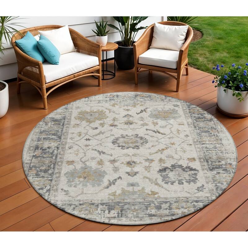 HomeRoots Floral Traditional Rectangle Outdoor Rug - 8' Round