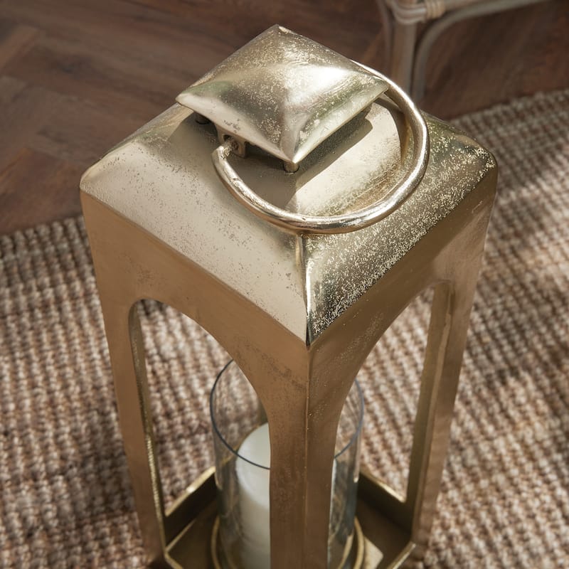 Isabella Lantern