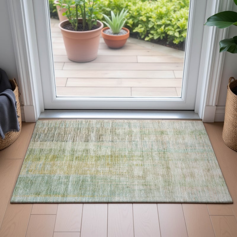 Machine Washable Indoor/Outdoor Modern Ombre Chantille Rug