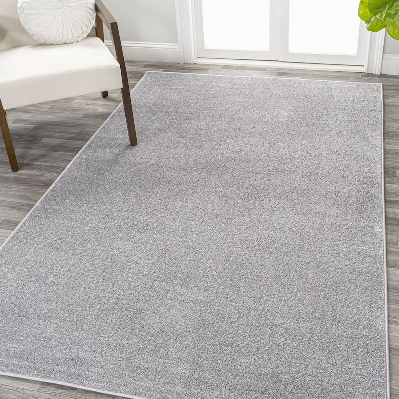 JONATHAN Y Tumbling Solid Low-Pile Area Rug - 8 X 10 - Light Gray