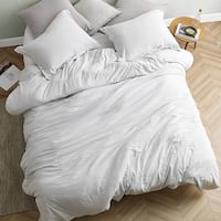 Chommie - Weighted Natural Loft Comforter Set - Farmhouse White - On ...