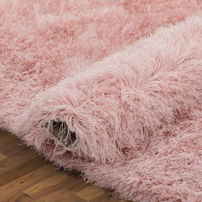 Well Woven Kuki Chie Glam Solid Shag Area Rug