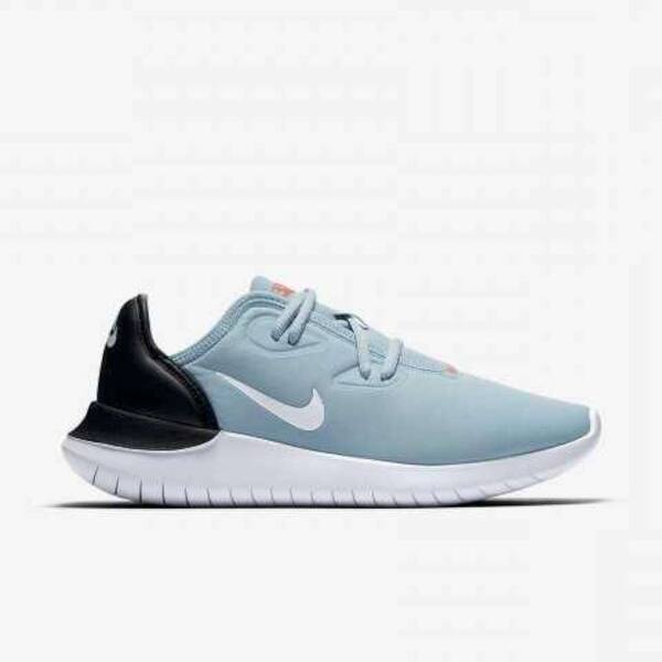 Shop Nike Womens Hakata Fabric Low Top Lace Up Fashion Sneakers