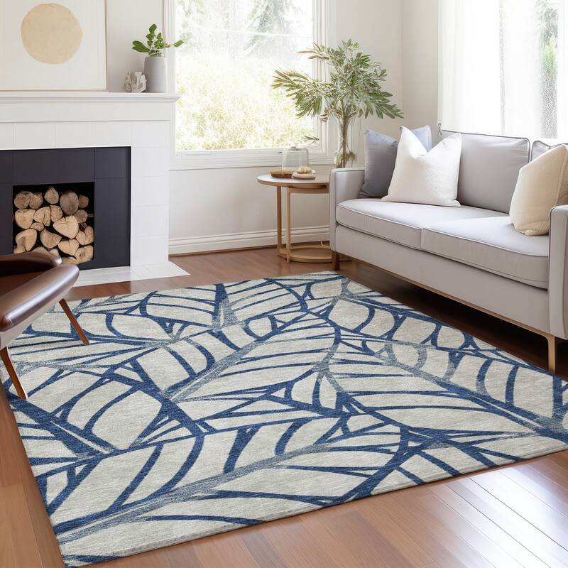 Machine Washable Indoor/ Outdoor Chantille Modern Palms Rug