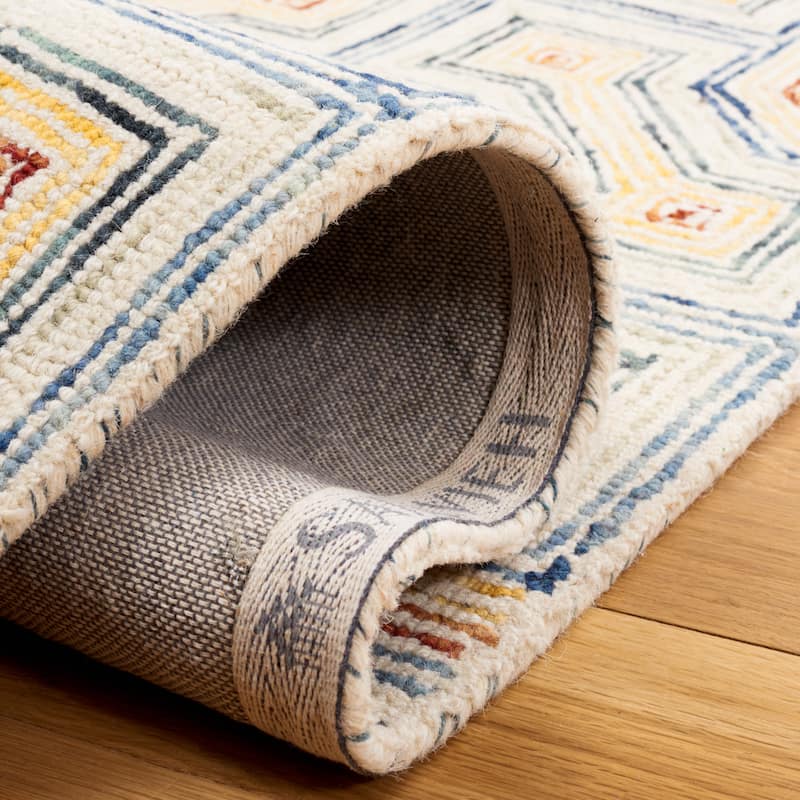 SAFAVIEH, Handmade Aspen Eudoxie Bohemian & Eclectic Tribal Wool