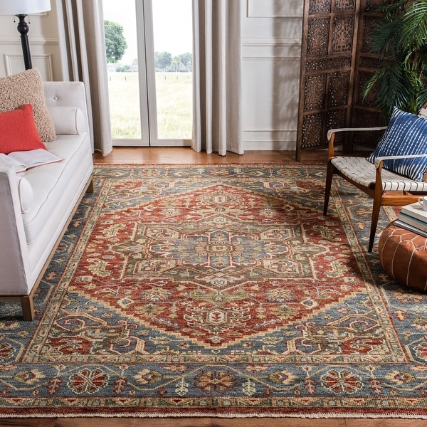 Safavieh Hand-Knotted Samarkand Hania Traditional Wool Rug