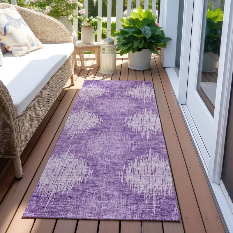 Machine Washable Indoor/ Outdoor Chantille Contemporary Geo Rug - Plum - 2'3" x 7'6"